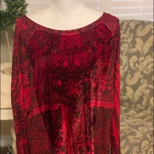 Red and Black Velvet Textured Top/Sweater Size 2x